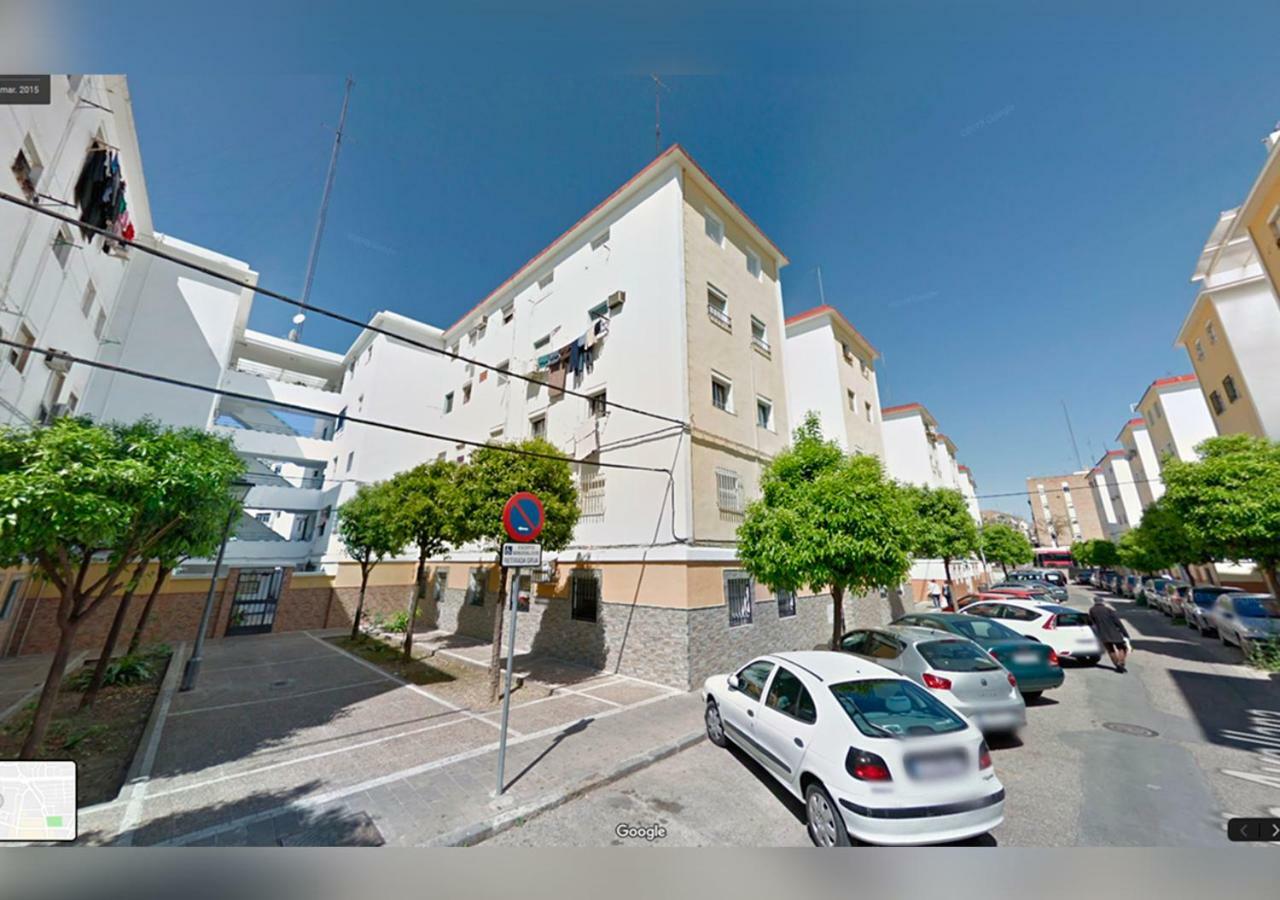 セビリアAcogedor Apartamento En El Barrio Del Parlamento De Andaluciaアパートメント エクステリア 写真